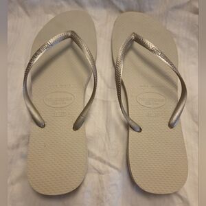 Havaianas Slim Metallic Beige Women's Flip Flops